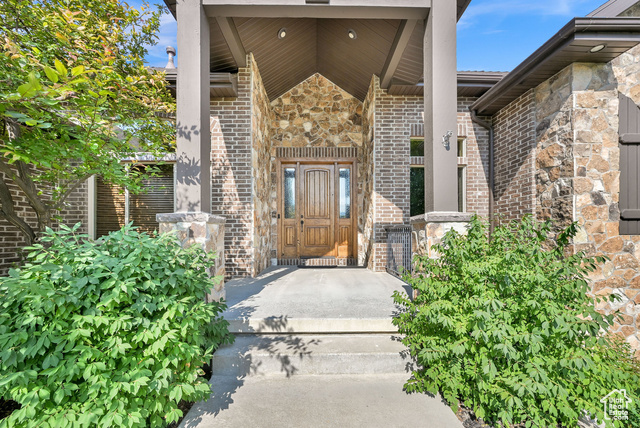 Photo 3 for MLS #2118697 at 6065 N Lariat Ln
