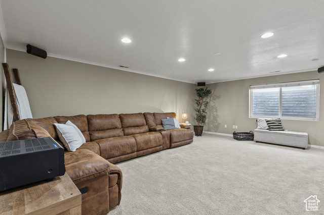 Photo 22 for MLS #2118699 at 39 E Andrews Ln