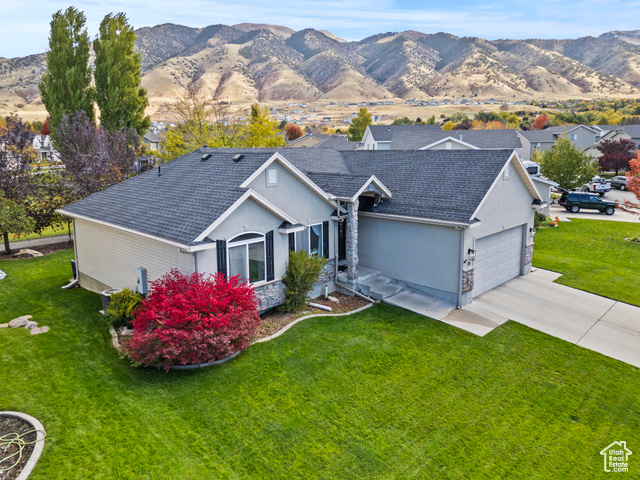 Photo 32 for MLS #2118699 at 39 E Andrews Ln