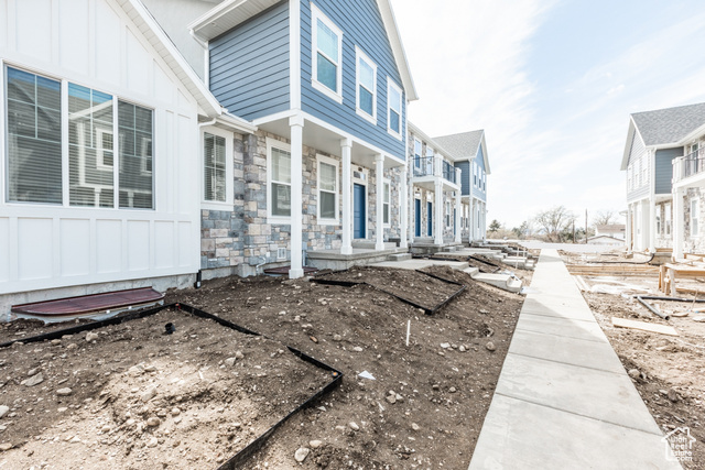 Photo 27 for MLS #2118703 at 520 S Orchard Dr #17