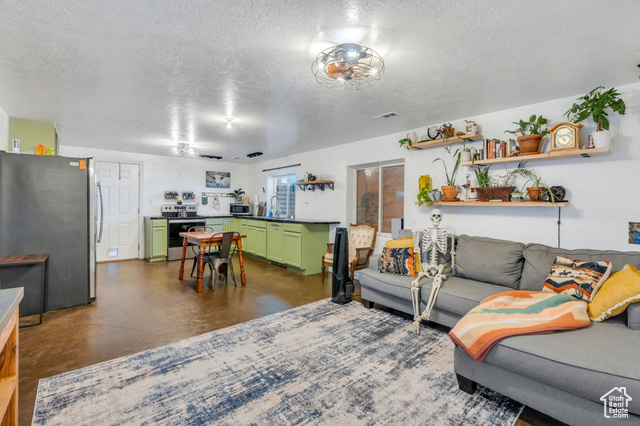 Photo 32 for MLS #2118707 at 5746 W 11300 South