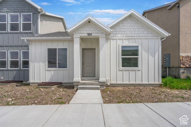 234 W CRESCENT LN #101, Tooele UT 84074
