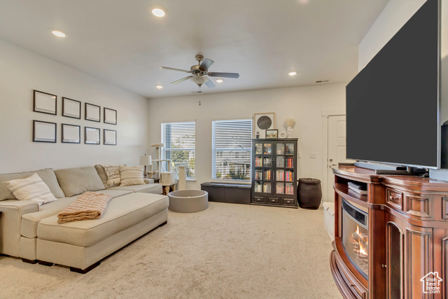 Photo 3 for MLS #2118718 at 2743 E Kistler Alley