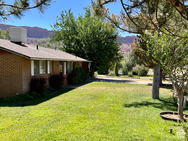 Photo 8 for MLS #2118724 at 2704 E Bench Rd