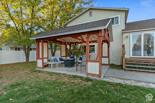 Photo 24 for MLS #2118736 at 818 E Creekside Dr