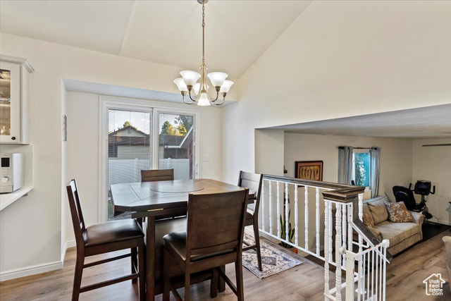 Photo 9 for MLS #2118736 at 818 E Creekside Dr