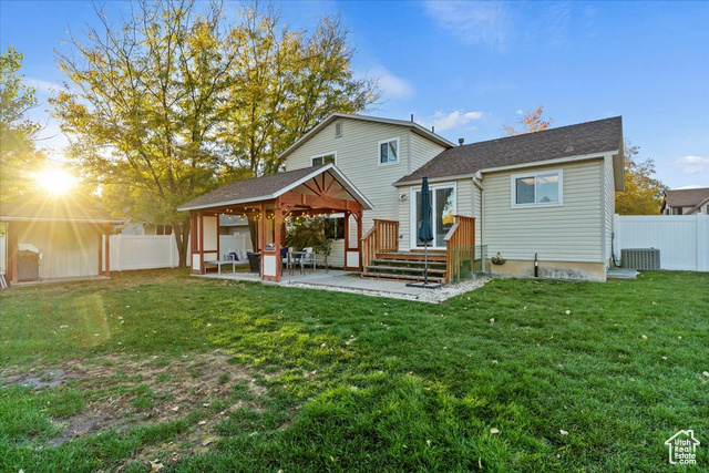 Photo 28 for MLS #2118736 at 818 E Creekside Dr
