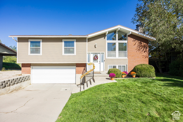 MLS #2118739                     located at 4714 W Richfield Ave,
                     West Valley City, UT