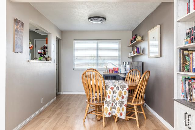 Photo 8 for MLS #2118739 at 4714 W Richfield Ave