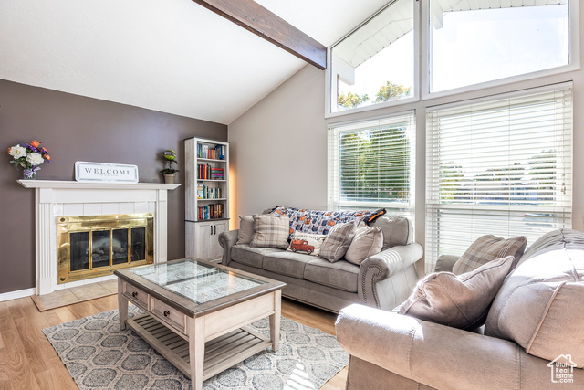 Photo 3 for MLS #2118739 at 4714 W Richfield Ave