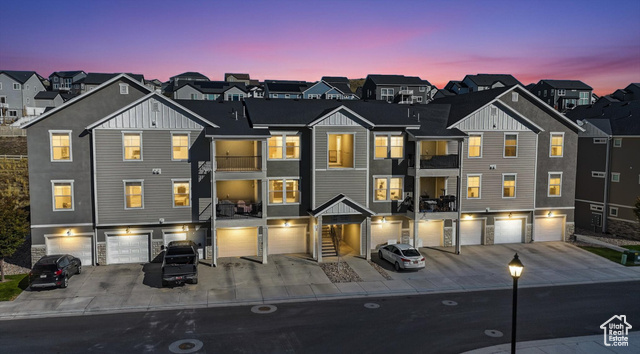 Photo 2 for MLS #2118743 at 1816 W Eaglewood Dr #301