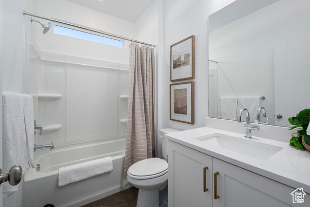 Photo 16 for MLS #2118744 at 234 W Waterstone Cir