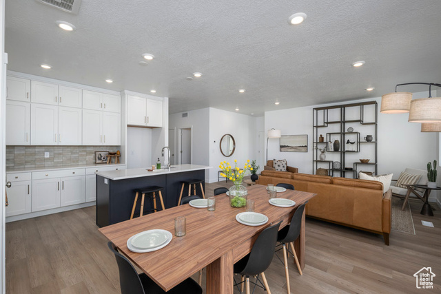 Photo 14 for MLS #2118744 at 234 W Waterstone Cir