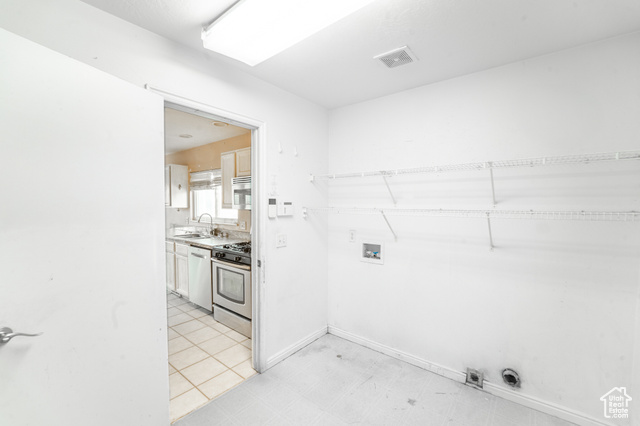 Photo 8 for MLS #2118756 at 8453 S Windmill Dr