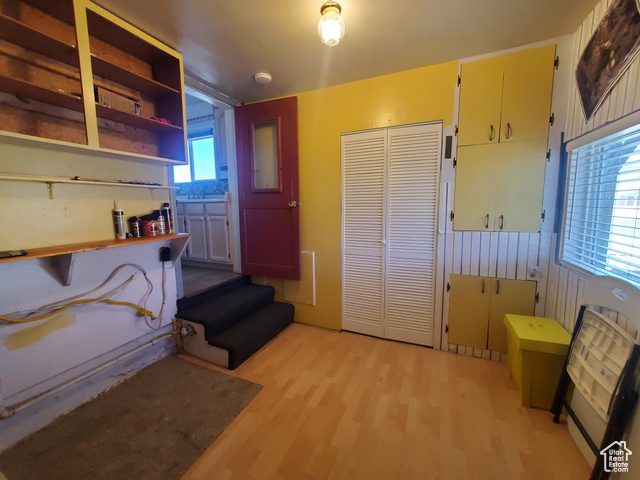 Photo 16 for MLS #2118757 at 582 7 West