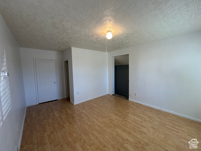 Photo 3 for MLS #2118757 at 582 7 West