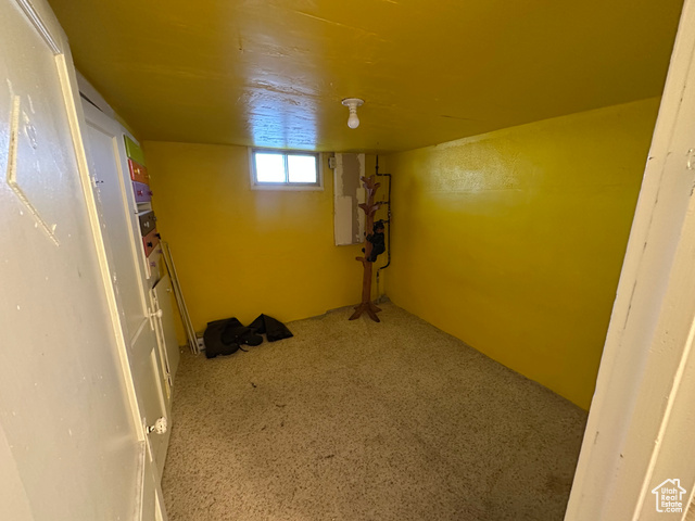Photo 18 for MLS #2118757 at 582 7 West