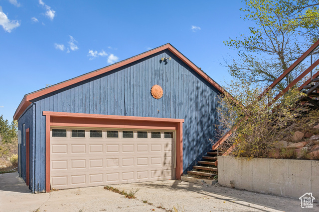 Photo 3 for MLS #2118758 at 321 Matterhorn Dr