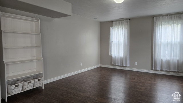 Photo 6 for MLS #2118762 at 1767 W Country Bend Rd