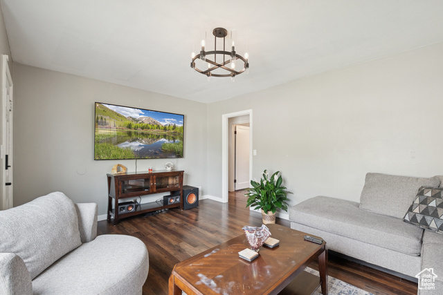 Photo 10 for MLS #2118769 at 1371 E Cahoon St