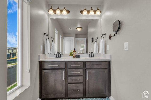 Photo 20 for MLS #2118771 at 2278 W Granite Arch Way