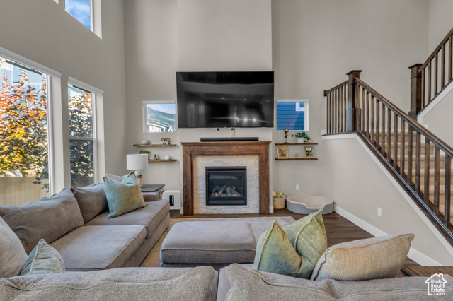 Photo 7 for MLS #2118771 at 2278 W Granite Arch Way