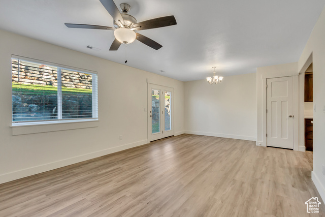 Photo 6 for MLS #2118777 at 889 N Sapphire St