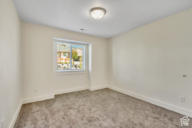 Photo 16 for MLS #2118777 at 889 N Sapphire St
