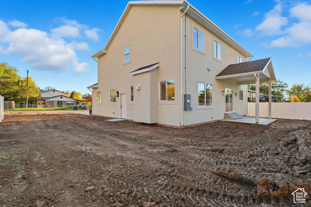 Photo 6 for MLS #2118779 at 1170 E Vitt Dr