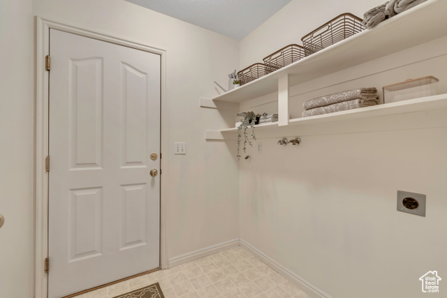 Photo 18 for MLS #2118786 at 1297 W Glencoe Dr