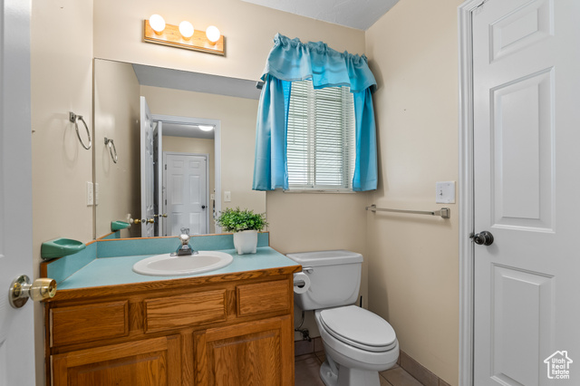Photo 13 for MLS #2118787 at 10182 S Chattel Cir
