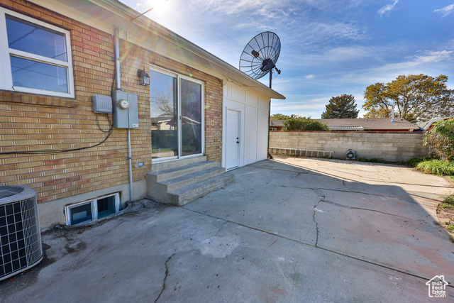 Photo 34 for MLS #2118788 at 350 W 2575 North