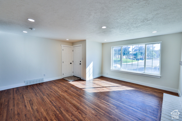 Photo 3 for MLS #2118788 at 350 W 2575 North