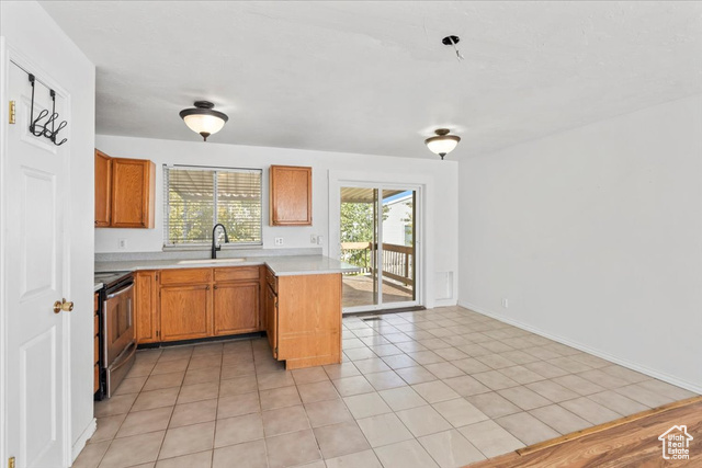 Photo 8 for MLS #2118795 at 5960 S Tumerick Ct