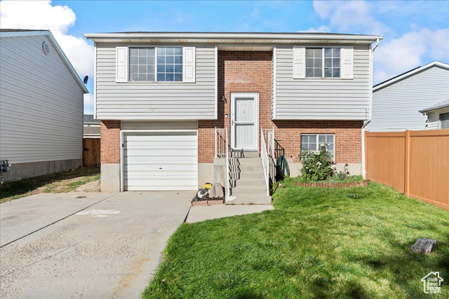 7966 S LINTON DR, West Jordan UT 84088