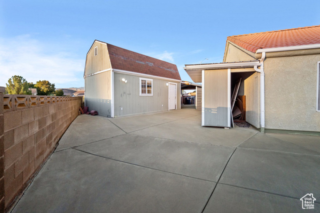 Photo 18 for MLS #2118803 at 2144 E 220 South