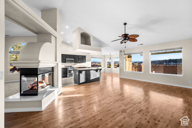 Photo 3 for MLS #2118803 at 2144 E 220 South
