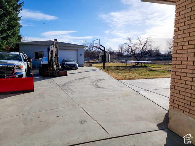 Photo 4 for MLS #2118808 at 3639 W Jasmine St
