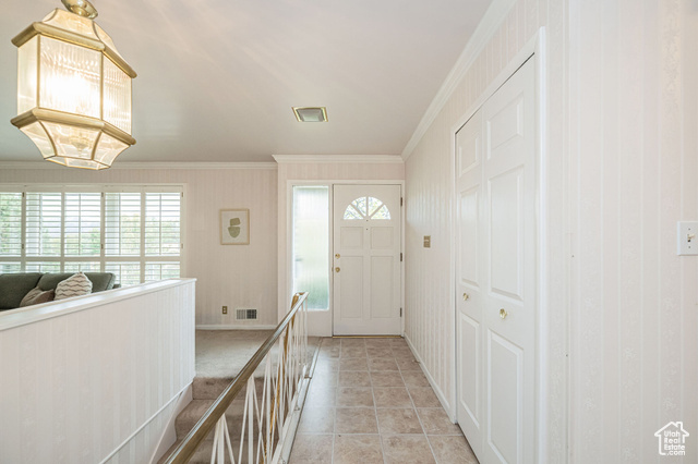 Photo 15 for MLS #2118813 at 209 E Dorchester Dr