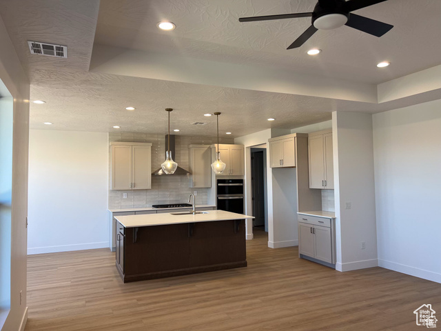 Photo 4 for MLS #2118817 at 2666 W Venice Ln #40