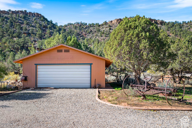 Photo 32 for MLS #2118818 at 1535 W Mcintosh Cir