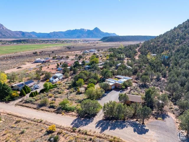 Photo 34 for MLS #2118818 at 1535 W Mcintosh Cir
