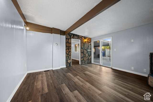 Photo 13 for MLS #2118839 at 681 E 1000 North