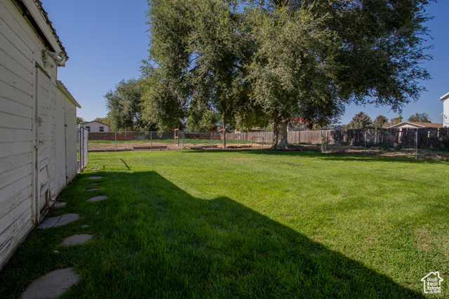 Photo 5 for MLS #2118840 at 8686 S Temple Dr