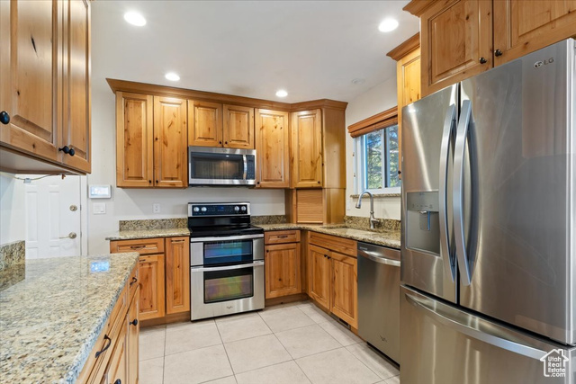 Photo 3 for MLS #2118842 at 2036 W 13035 South
