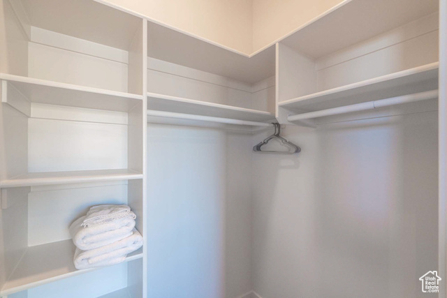 Photo 17 for MLS #2118846 at 5089 W 3175 South