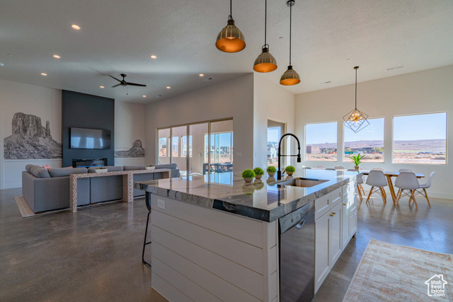 Photo 35 for MLS #2118846 at 5089 W 3175 South