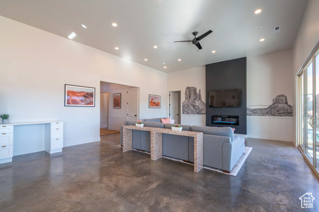 Photo 7 for MLS #2118846 at 5089 W 3175 South