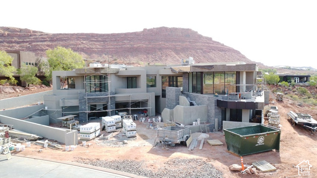 2111 W Magatsu
                     MLS #2118852