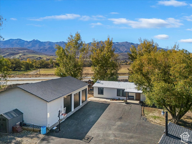Photo 21 for MLS #2118854 at 2301 W Old Highway Rd